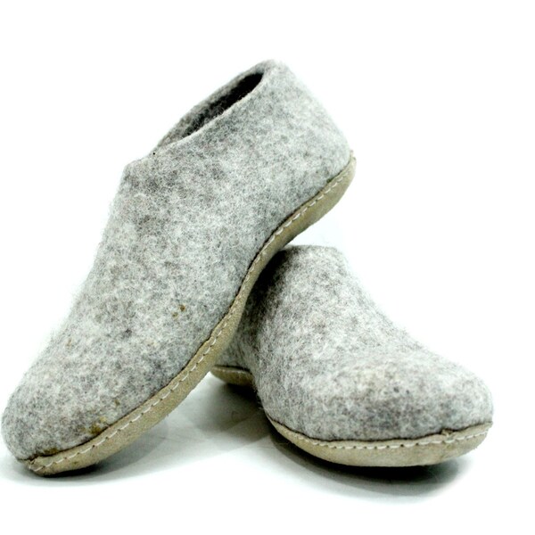 Light Gray| Wool Felted Indoor Shoes and Slipper| Unisex Adult Handmade Shoes| Comfortable Woolen Footwear!