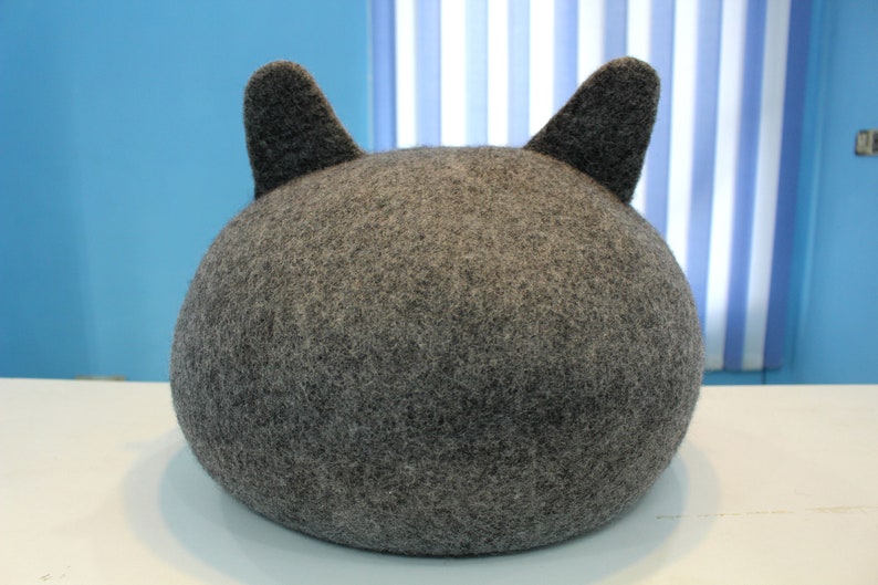 Cat Head Natural Gray Handmade Felted Wool Beds For Your Cat Cat Lovers Gift Made From Pure Natural Wool image 5