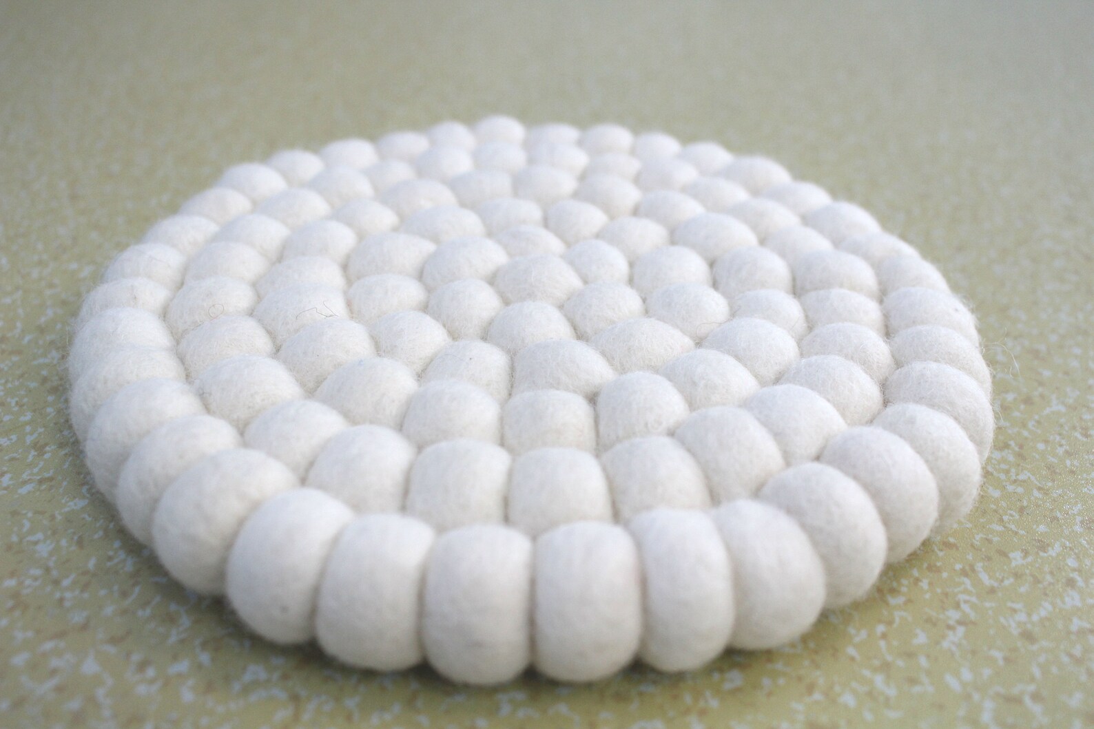 White Felt Ball Trivet Round Handmade Trivet Wool Balls Etsy