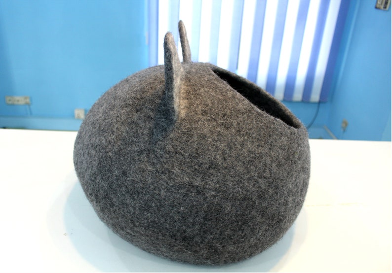 Cat Head Natural Gray Handmade Felted Wool Beds For Your Cat Cat Lovers Gift Made From Pure Natural Wool image 4