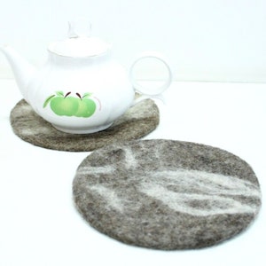 Wool Felt Potholder| 20 CM Round Felt Trivet| Eco-Friendly Pure Wool Trivet Sets| Home Decor & Table Protector