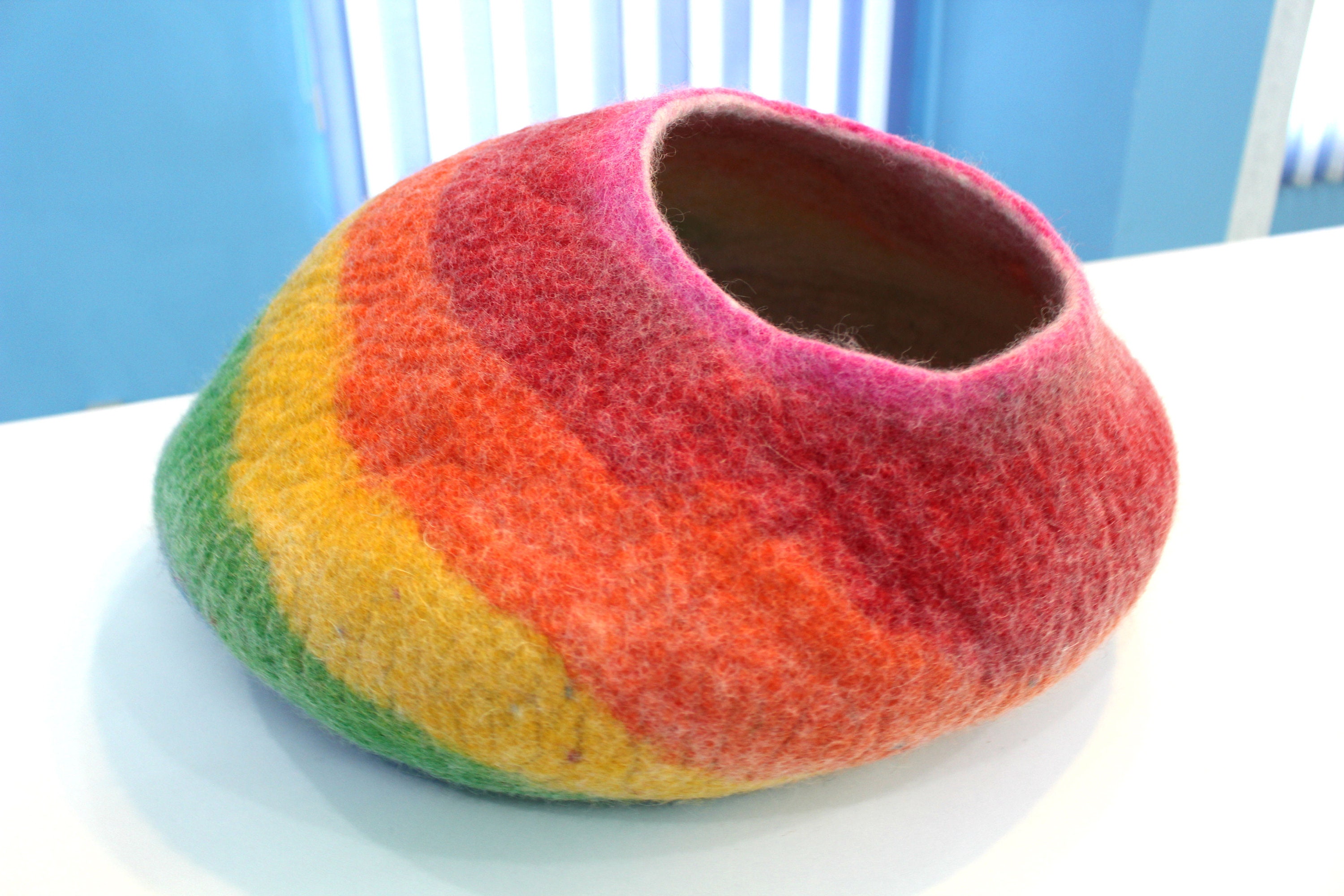 Wool Pet House - Grotte de Chat Faite à La Main en Feutre Lit Lavable Cocon d'animaux Compagnie Feut