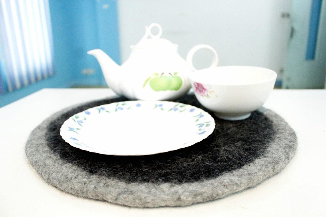 Round Placemat Wool Felt Table Pad housewarming Gift Felt Etsy UK