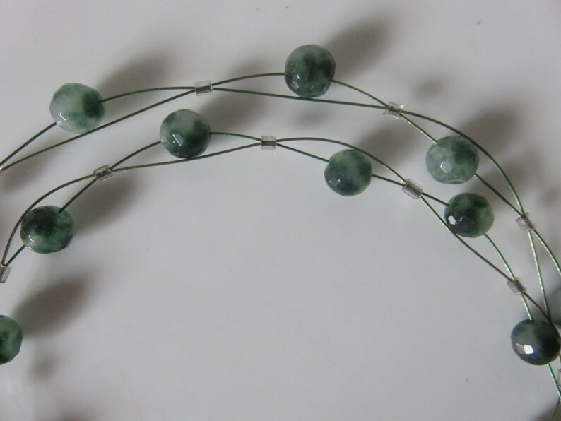 Dark and light mottled green beaded necklace Green wire twist necklace set Necklace /& earrings Set