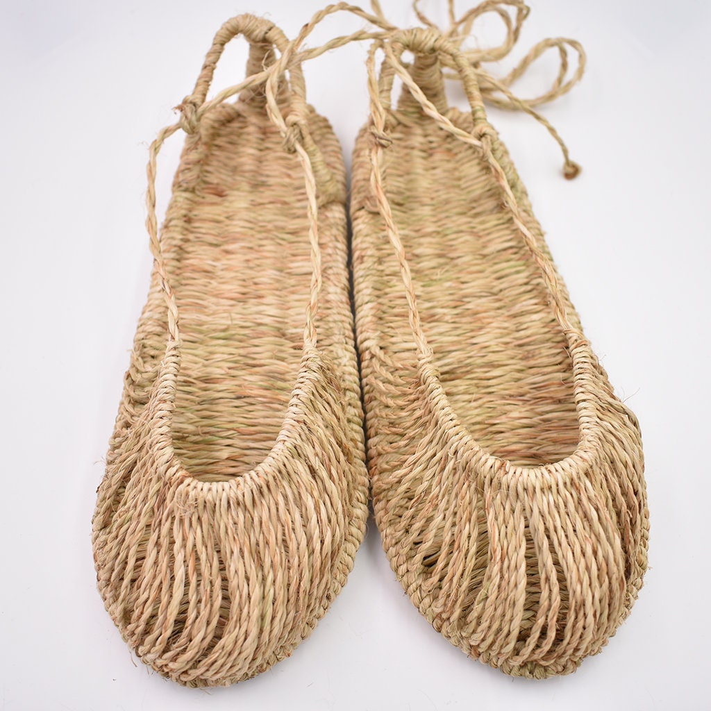 Slippers / Straw Shoes/straw Slippers/natural/handmade/woven Etsy