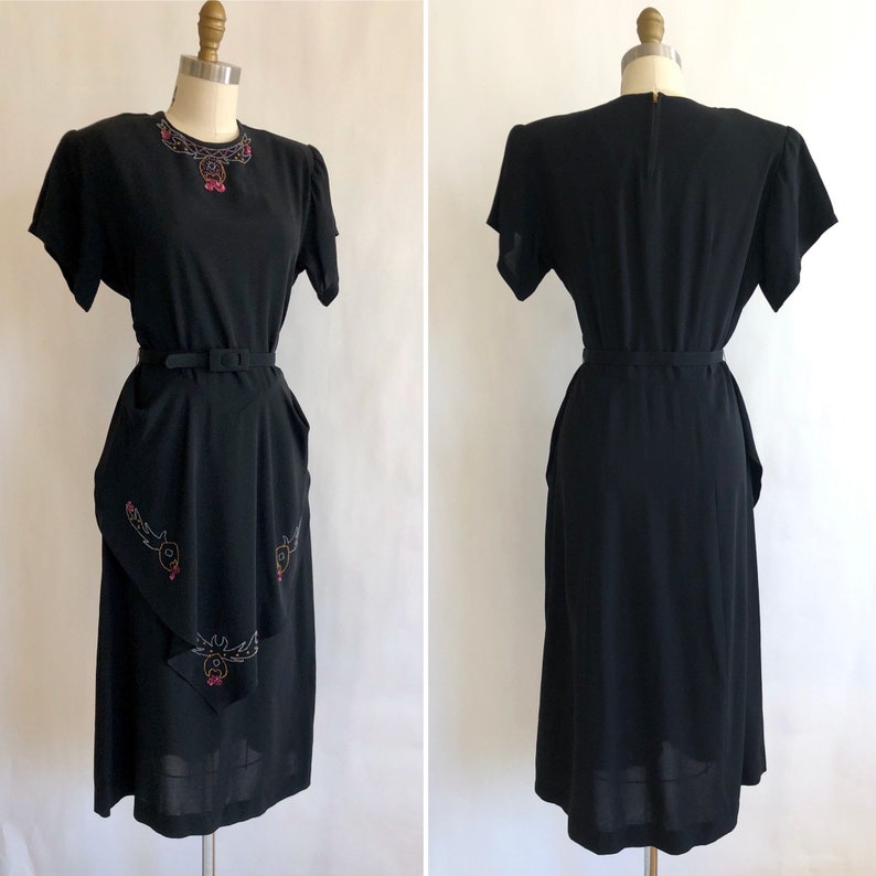 1940s sequin evening dress ML ~ vintage black rayon dress