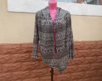 Black and white cardigan, size L