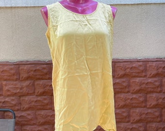 Silk 100% , Yellow vintage blouse, size S.