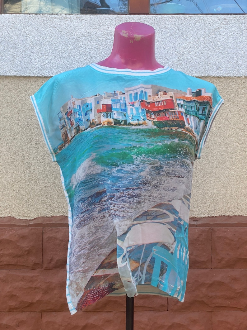 size L Photo white summer shirt