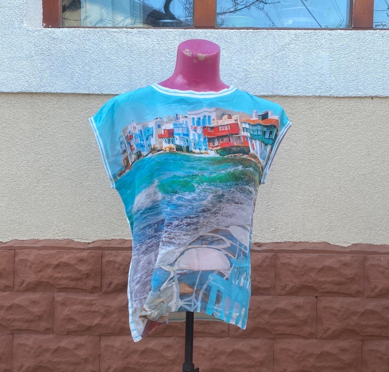 size L Photo white summer shirt