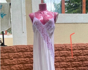 Vintage Nightgown size M