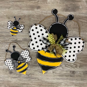 Small or Medium Bee cutouts, Unpainted Wood Cutout