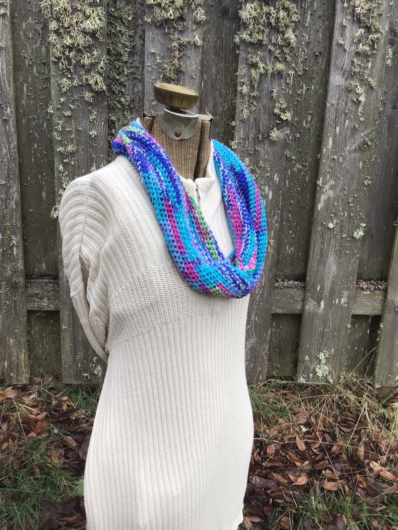 Crochet Multicolor Infinity Scarf, Colorful Infinity Scarf image 3