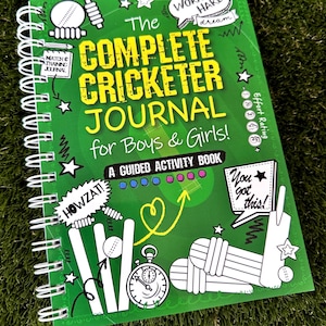 Diario completo de críquet / Diario de partidos y entrenamientos / Ideas de regalos de críquet para niños y niñas / Bienestar y actividades deportivas