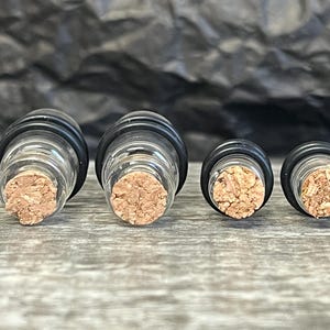 PAIR of Unique Clear Glass Corked Bottle Tunnels/Plugs with O-Rings - Gauges 00g (10mm) thru 5/8" (16mm) available! 画像 2