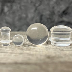 PAIR Clear Glass Single Flare Plugs Gauges Tunnels Earlets Body Piercing Jewelry