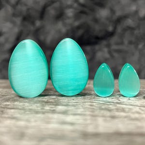 PAIR of Unique Sea Foam Green Cat Eye Stone Double Flare Teardrop Plugs