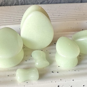 PAIR Glow in the Dark Stone Tear Drop Double Flare Plugs Teardrop Tunnels Gauges
