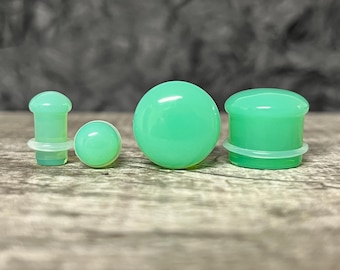 PAIR Green Opalite Single Flare Plugs Stone Glass Earlets Gauges Body Jewelry