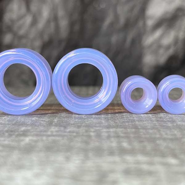 PAR de dilatadores de opalita lavanda de doble acampanado con piedra de vidrio