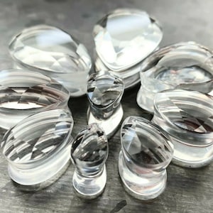 PAIR of Stunning Faceted Clear Glass Teardrop / Tear Drop Double Flare Plugs - Gauges 0g (8mm) up to 1&quot; (25mm) available!