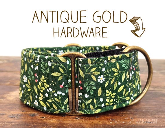 Martingale dog collar model Green Witch. Adjustable and handmade with 100% cotton fabric. Witchcore, mushrooms. Wakakan