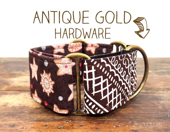 Martingale dog collar model Ginger Bread. Adjustable and handmade with 100% cotton fabric. Winter, xmas cookie, sweet. Wakakan