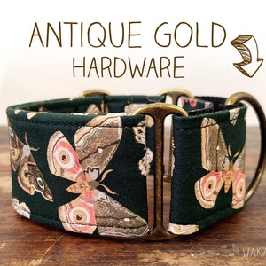 Martingale-Hundehalsband mit Mottenmotiv. Verstellbar und handgefertigt aus 100 % Baumwolle. Motten, Hexen, Magie, Schmetterlinge. Wakakán