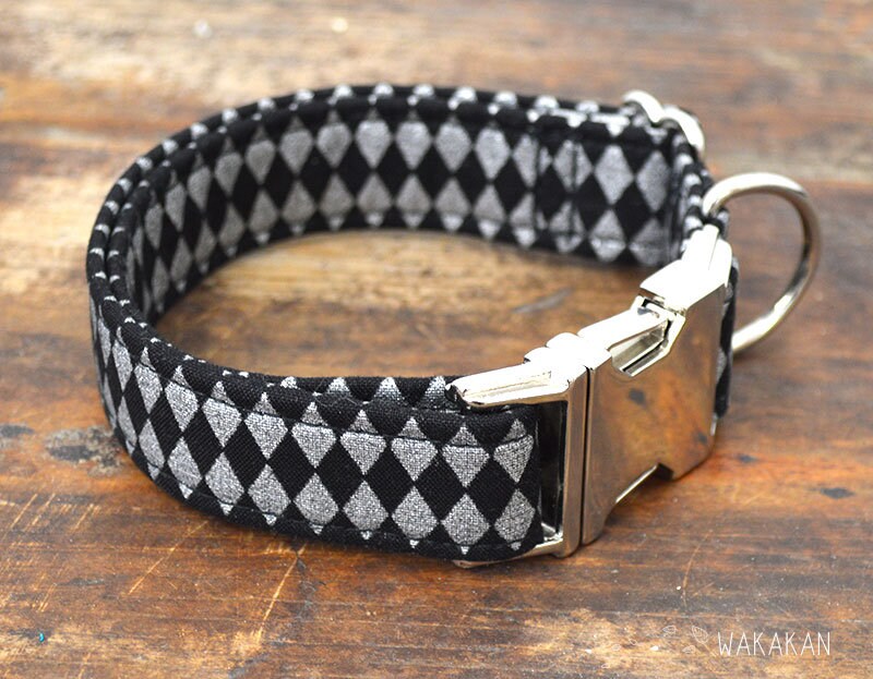 Harlequin dog collar. Adjustable and handmade with 100 cotton fabric. Circus classic style Wakakan