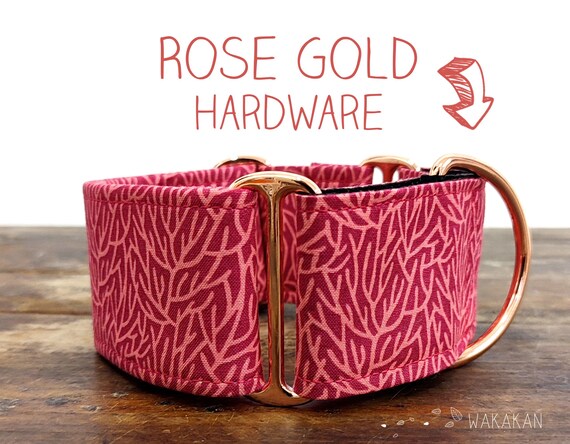 Martingale dog collar model Coral. Adjustable and handmade with 100% cotton fabric. Summery design Wakakan