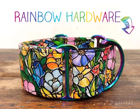 Martingale dog collar model Floral Stained Glass. Adjustable and handmade with 100% cotton fabric. Cottagecore, flowers. Wakakan
