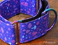 Martingale dog collar model Magical. Adjustable and handmade with 100% cotton fabric. Forest, fairy tale, mushrooms. Wakakan product logo