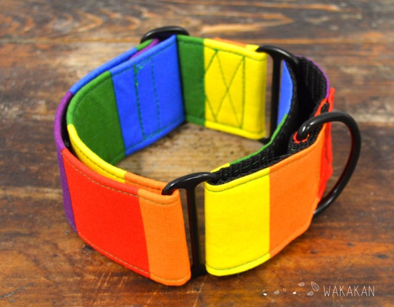Martingale dog collar model Rainbow Love. Adjustable and handmade with 100% cotton fabric. Rainbow flag, love, colorful. Wakakan