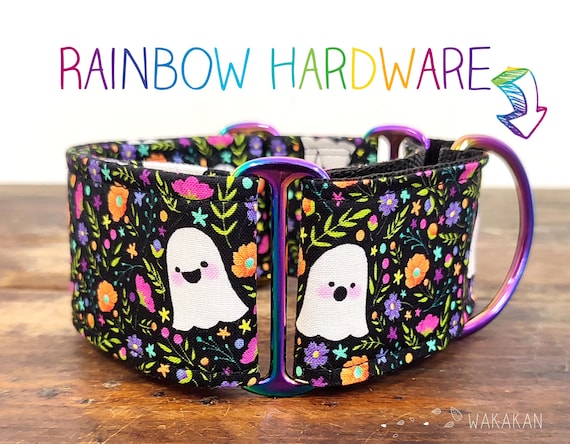 Martingale dog collar model Haunted Garden. Adjustable and handmade with 100% cotton fabric. Flowers, spooky. Wakakan