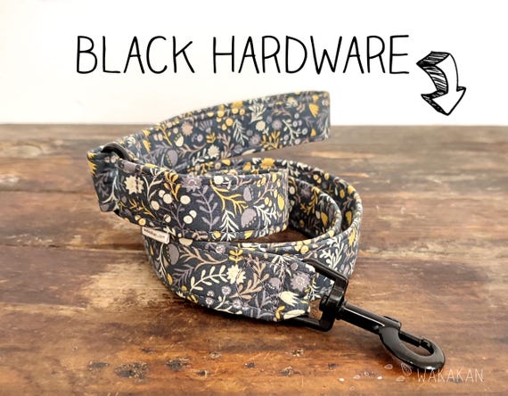 Leash for dog model Nature in Gray. Handmade with 100% cotton fabric and webbing. Two width available. Wakakan