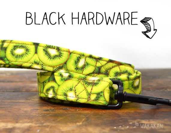 Leash for dog model Kiwi. Handmade with 100% cotton fabric and webbing. Two width available. Wakakan