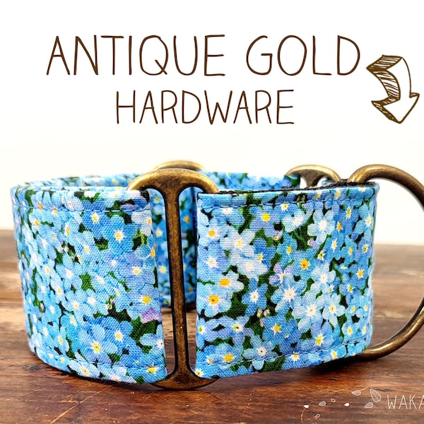 Collier pour chien Martingale à petites fleurs bleues. Ajustable et fait à la main avec un tissu 100% coton. Printemps, fleurs bleues. Wakakan