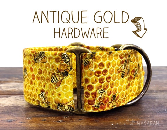 Martingale dog collar model BEE Sweet. Adjustable and handmade with 100% cotton fabric. Save the bees, honey. Wakakan