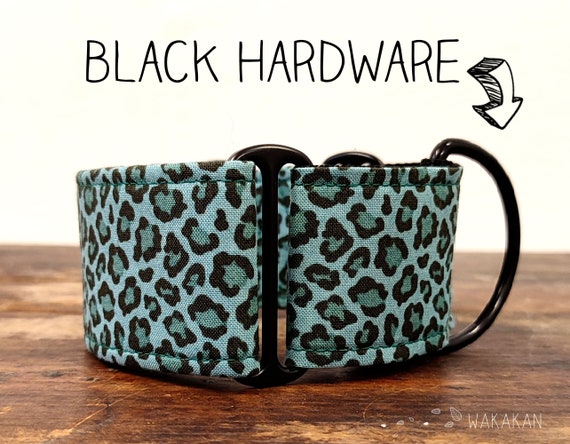Martingale collar for dog Leopard Turquoise Animal Print. Handmade with 100% cotton fabric and webbing. Wakakan