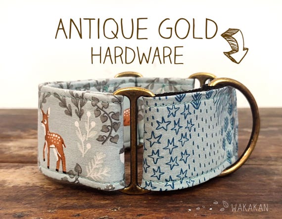 Martingale dog collar model Oh Dear!. Adjustable and handmade with 100% cotton fabric. Cottagecore vibes. Wakakan