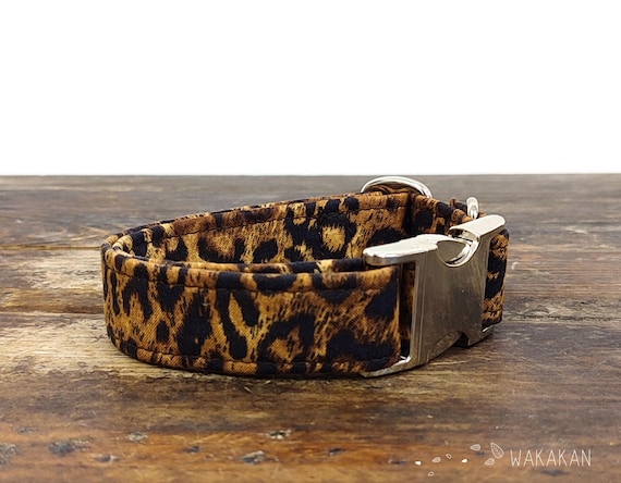Leopard dog collar, adjustable. Handmade with 100% cotton fabric. Animal print pattern. Wakakan