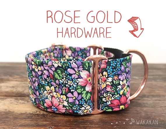 Martingale dog collar model Cottagecore. Adjustable and handmade with 100% cotton fabric. Spring flowery design Wakakan