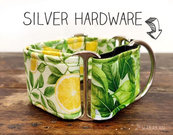 Martingale dog collar model Lemon Bouquet. Adjustable and handmade with 100% cotton fabric. fruit with leaves. Wakakan