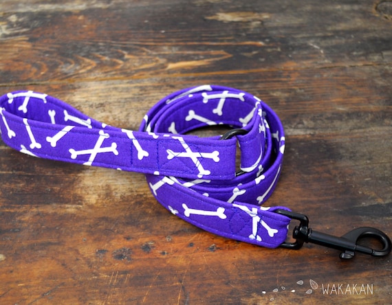 Leash for dog model Bones. Handmade with 100% cotton fabric and webbing. Two width available. Wakakan