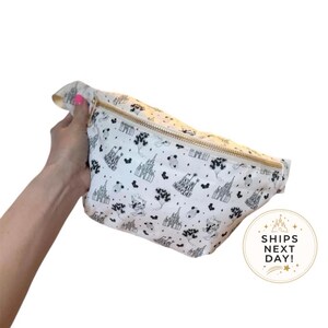 Jumbo Fanny Pack; Neutral Small World, Disney, Nylon, Disneyland Accessory, Belt Bag, Magic Kingdom