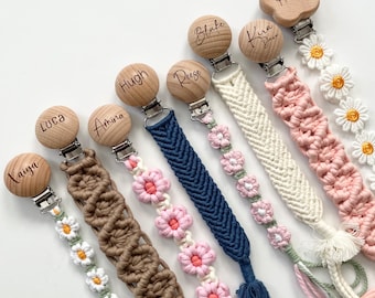 Personalized Macrame Pacifier Clip, Engraved Wood, Binky Clip, Baby Shower Gift, Boho