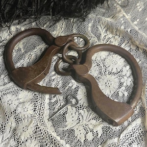 Antique Cast Iron Prison Police Double Lock Handcuffs Manacles Chained Shackles with Key 1800s Old West Sheriff Iron JJ Tower Style
