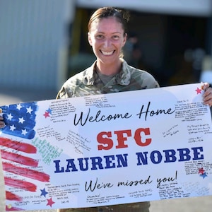 military welcome home banner to sign