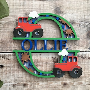 Signo de letra de nombre de madera personalizado de tractor - 2 tamaños pintados a mano en cualquier color