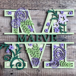 Arte de pared de letras de madera personalizado con rosas y flores, 2 tamaños pintados a mano en cualquier color